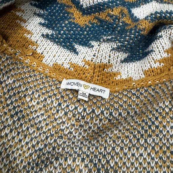 Aztec/Geometric Cardigan - Picture 4 of 5